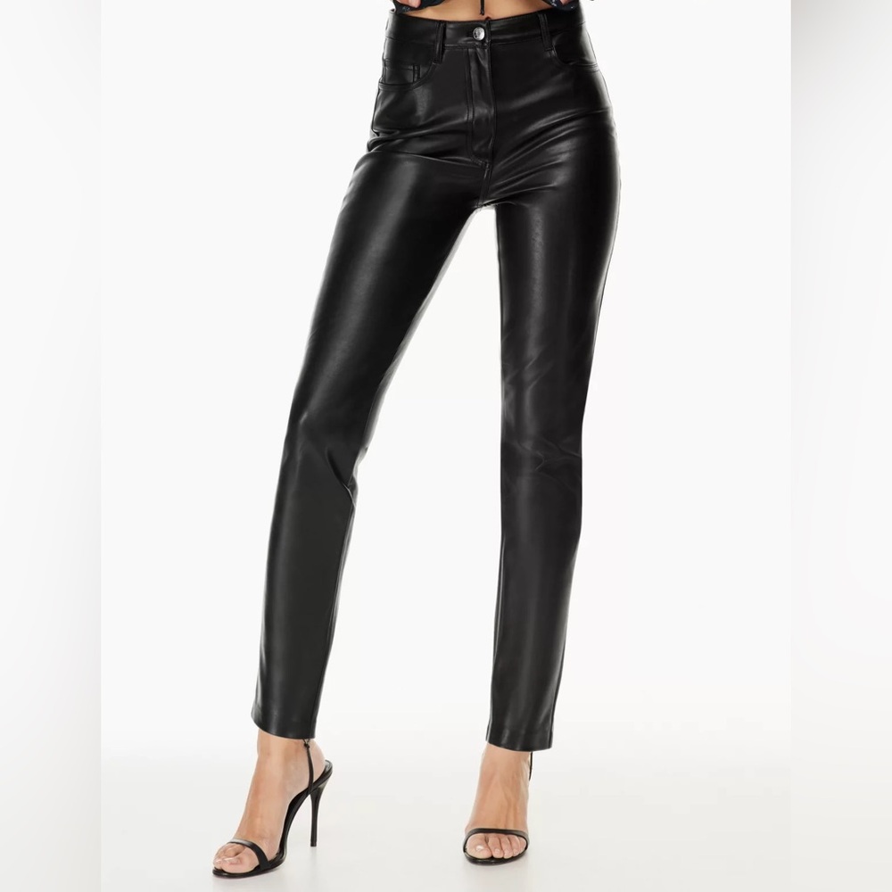 Aritzia Wilfred Free Adrienne Leather Skinny Pants blk